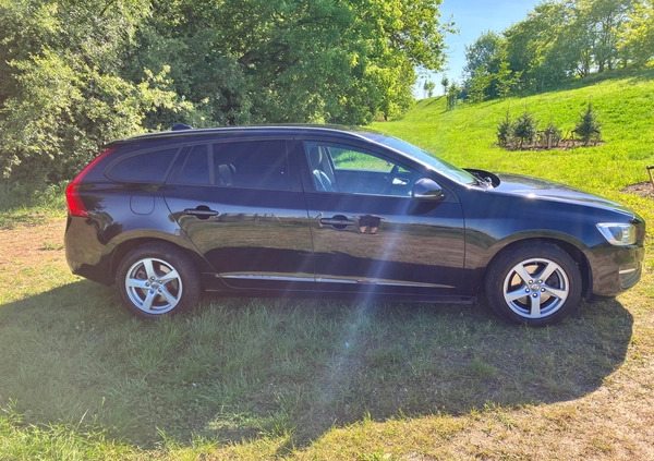 Volvo V60 cena 44900 przebieg: 194000, rok produkcji 2014 z Luboń małe 742